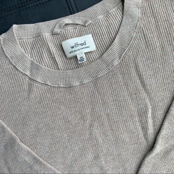 Wilfred 3/4 sleeve crewneck with silk and cashmere - Picture 2 of 3